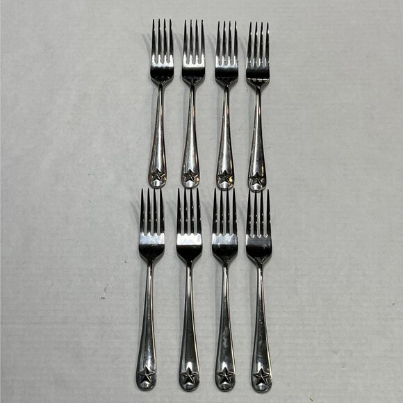 Oneida Tindra Embossed Star Glossy Stainless Flatware Dinner Fork Set Of 8 - Picture 3 of 16
